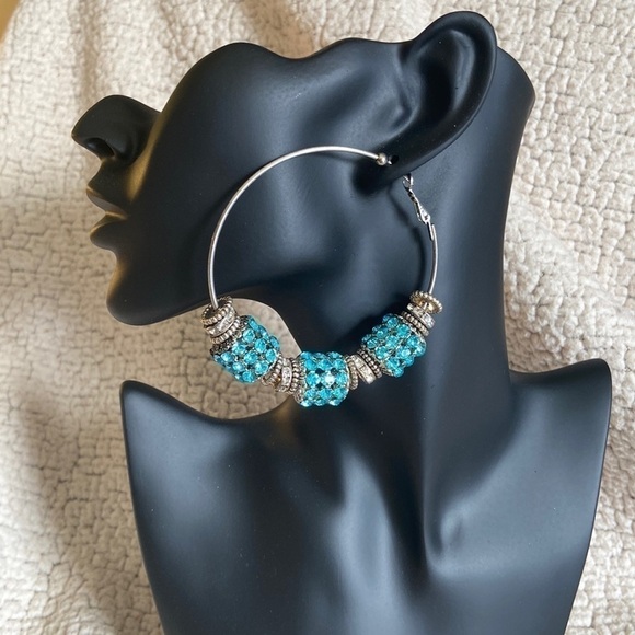 💙 Faux Blue Topaz Rhinestone and Silver Tone Large Hoop Earrings Handmade - Picture 2 of 8